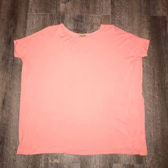 Piko Women’s Shirt- Small  - Picture 1 of 2